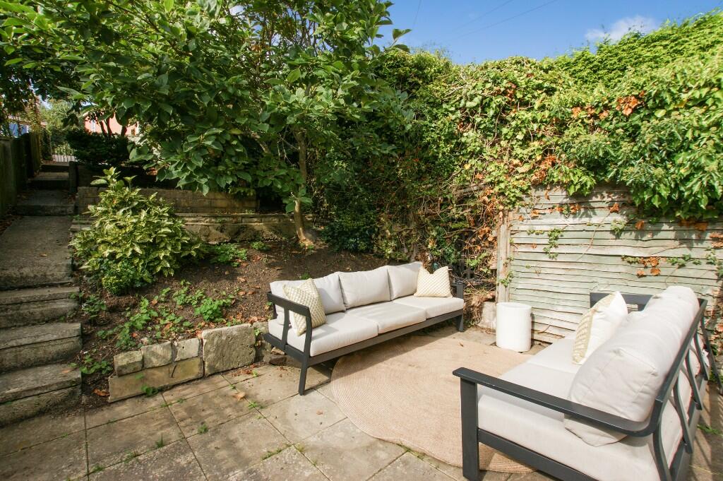 House in Bath - View 6