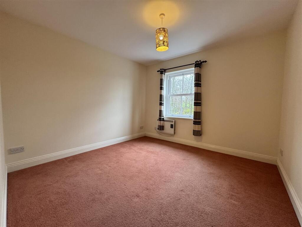 House in Kirkby Stephen, Westmorland and Furness - More