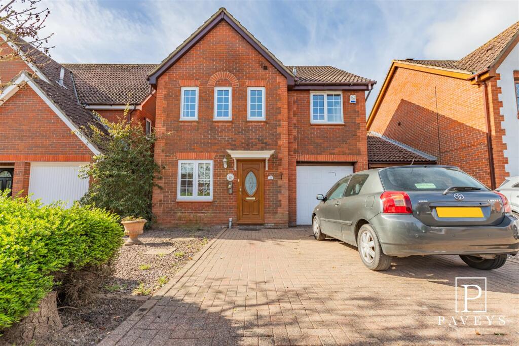 Main image of property: Peake Avenue, Kirby Cross, Frinton-On-Sea