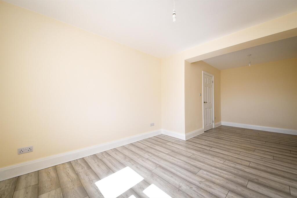 House in King's Lynn and West Norfolk, Heacham - View 4