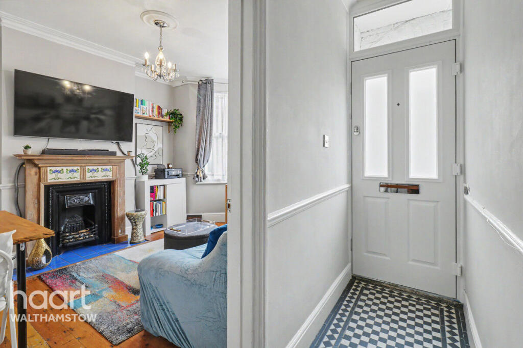 2-bed flat on Diana Road, Walthamstow, £500,000