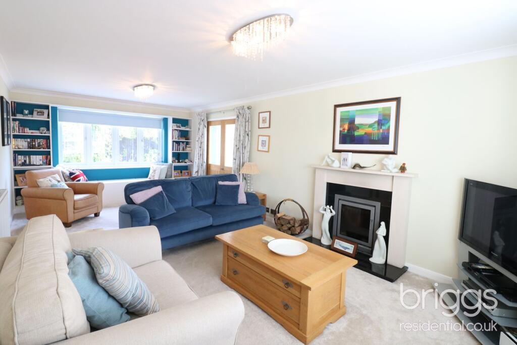 Lincoln Close, Market Deeping, PE6 photo 5