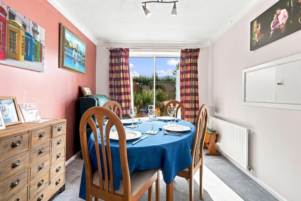 House in Hadleigh - View 4