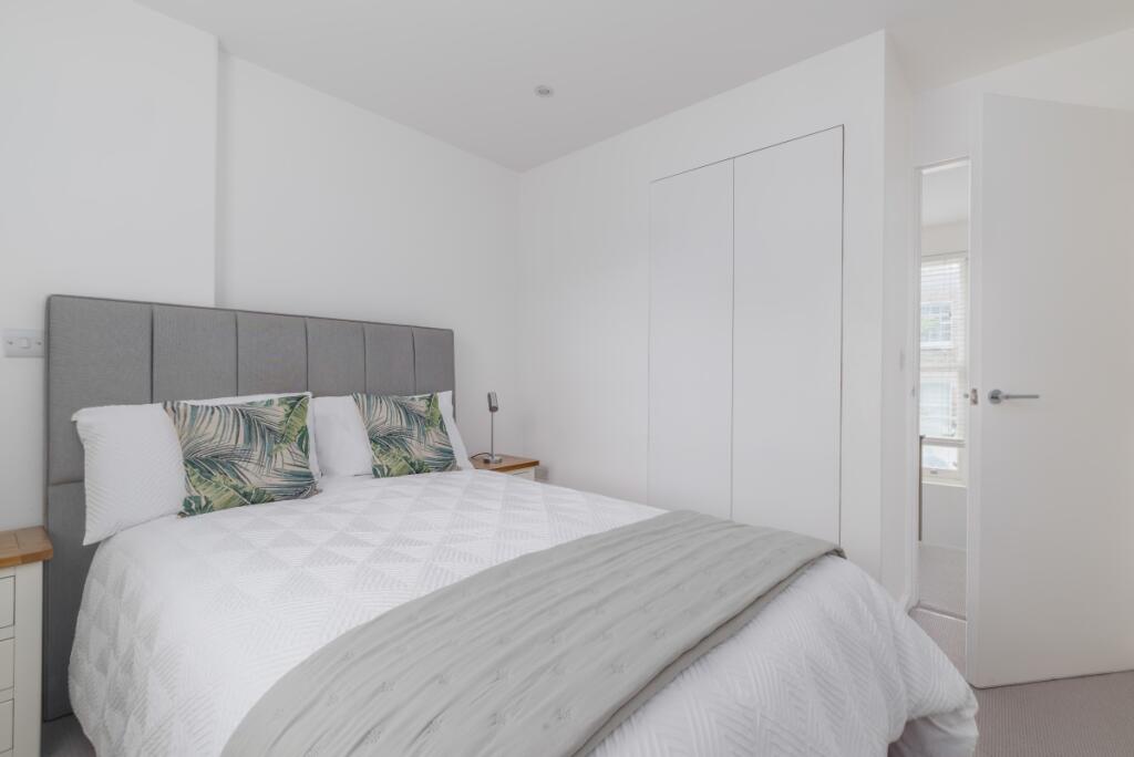 2 bedroom terraced house for rent