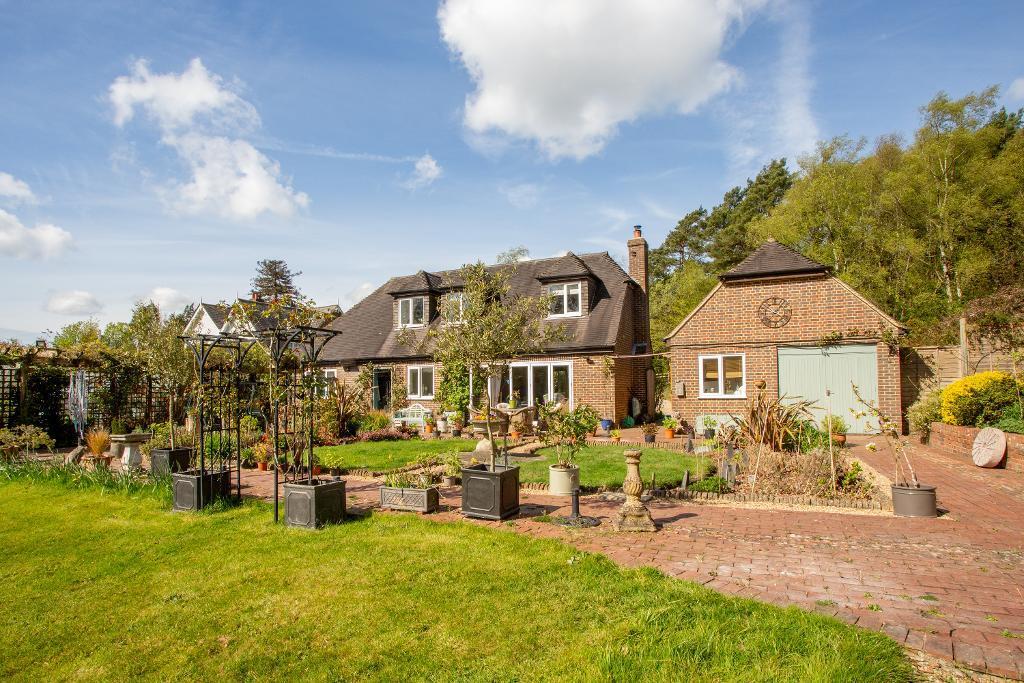 House in Tonbridge - View 3
