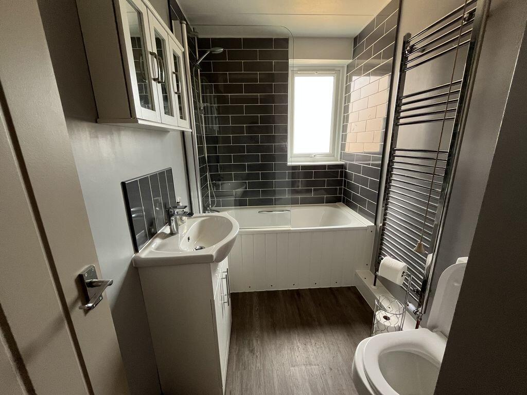 Apartment in Cambridge - View 4