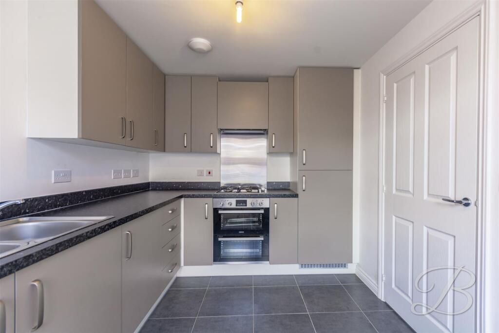 House in Newark and Sherwood, Rainworth - View 2