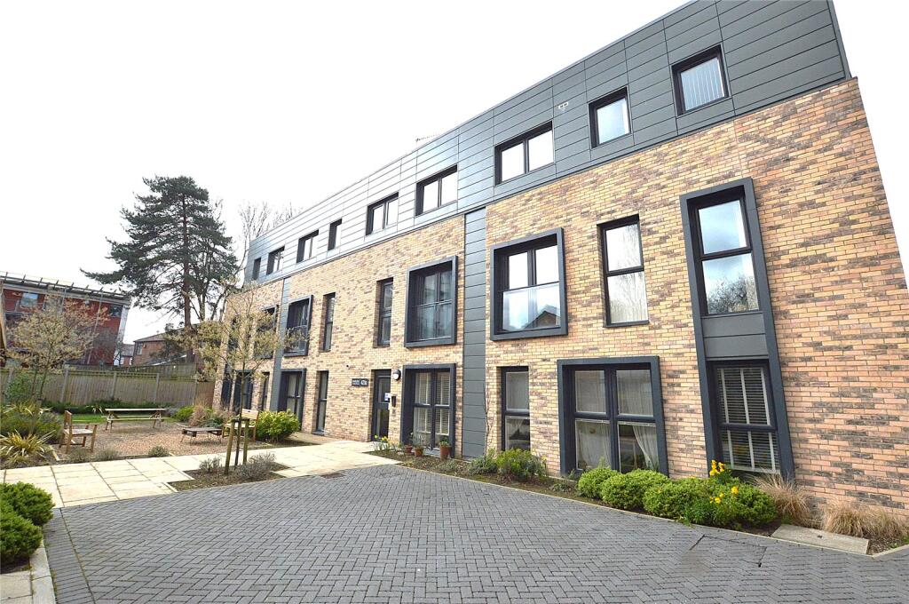 Main image of property: Barlow Moor Road, Manchester, Greater Manchester, M21