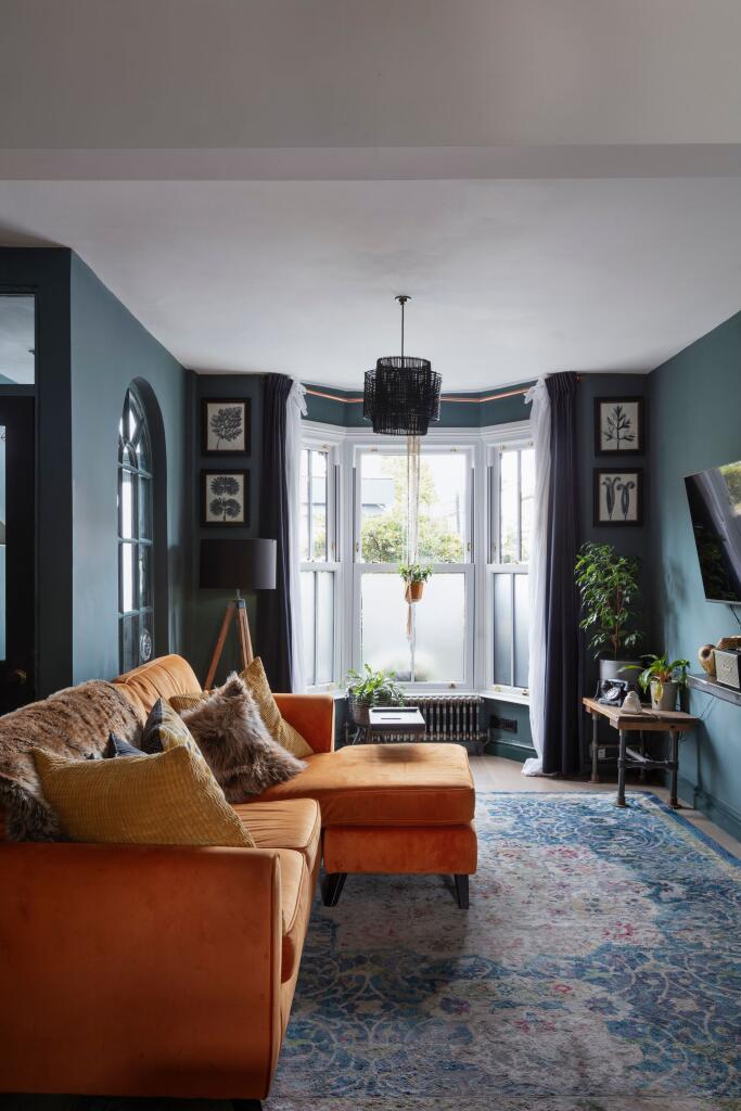House in London, Cann Hall, Leytonstone - View 4