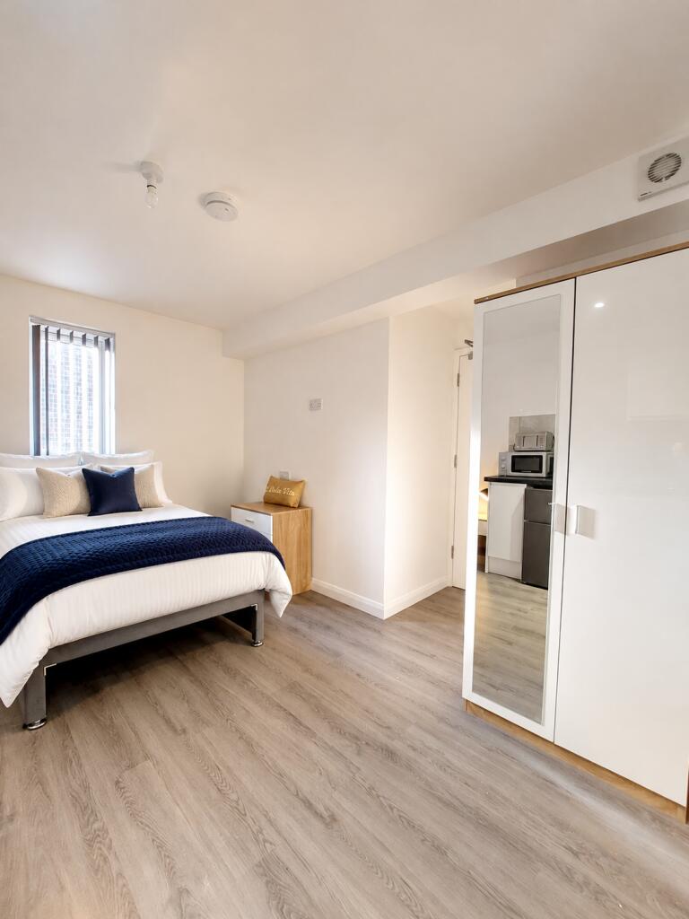 House in Peterborough - View 4
