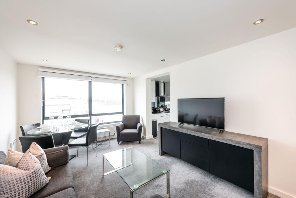 Apartment in London - View 5