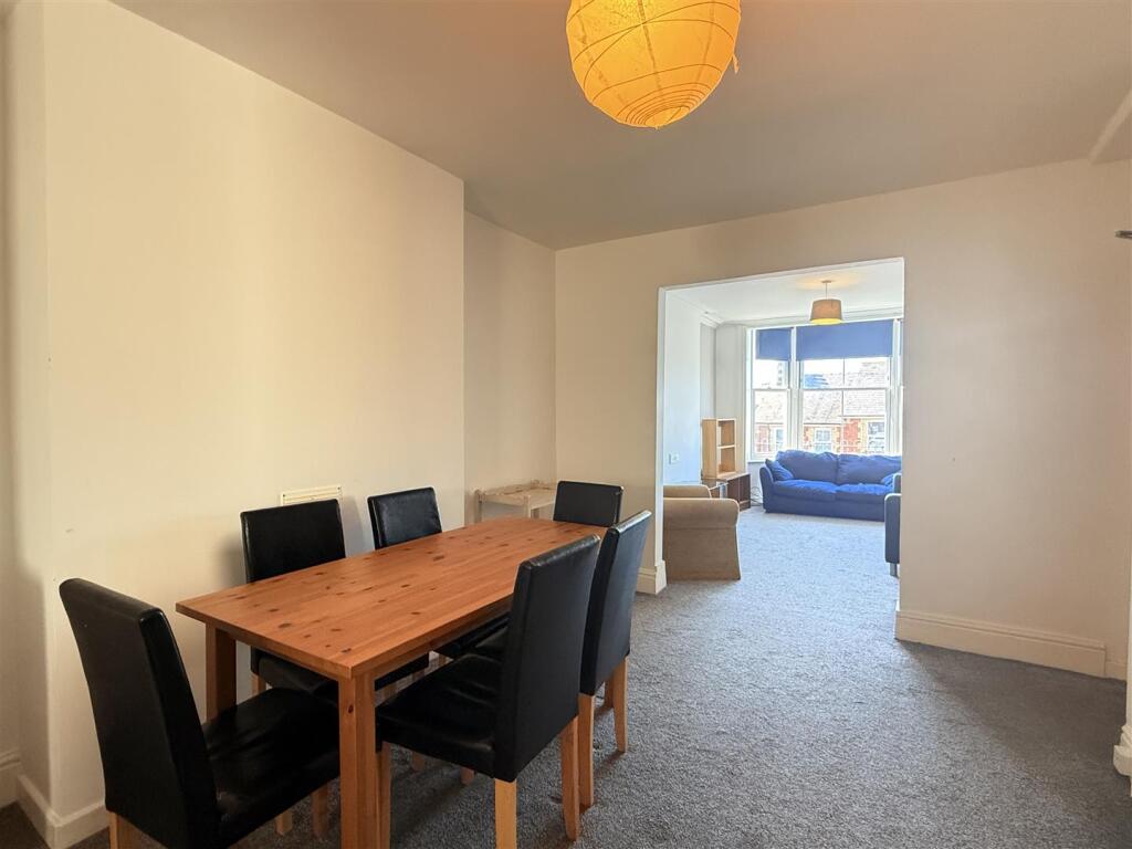 House in Bangor, Gwynedd - More