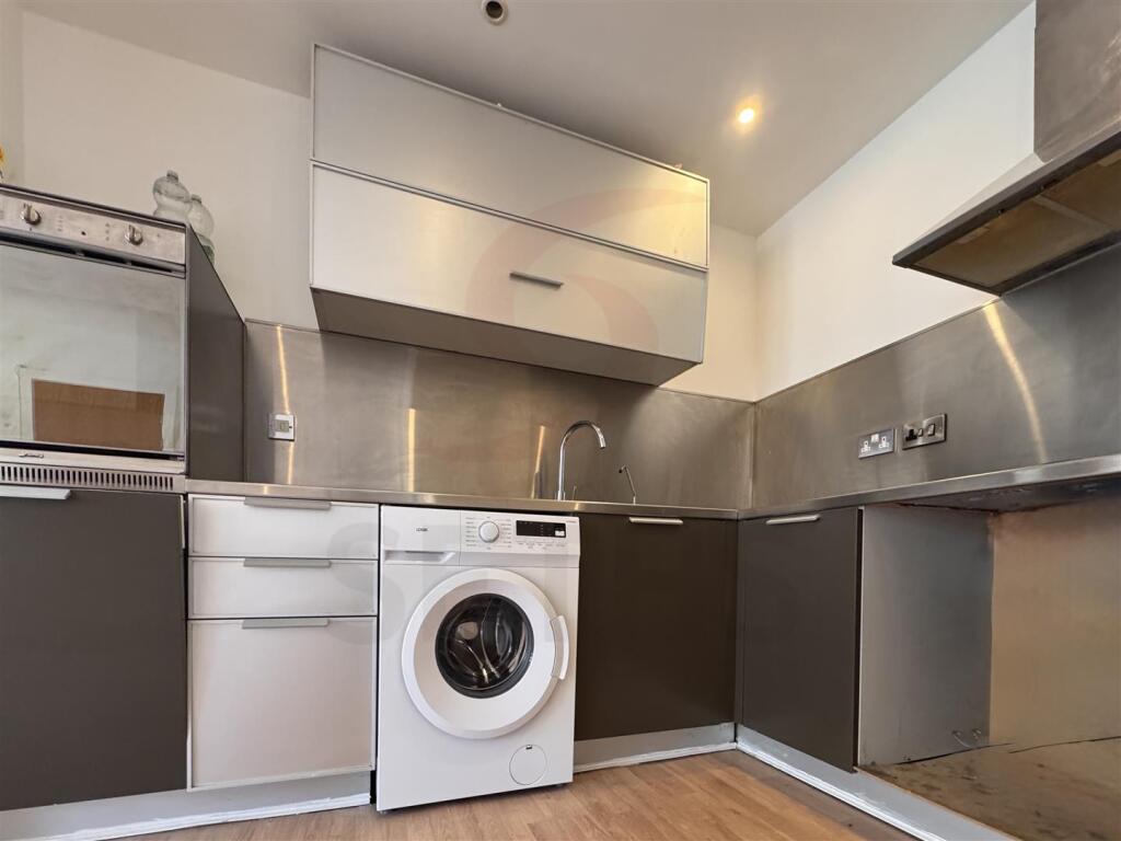 Apartment in Leicester, City of Leicester - View 4