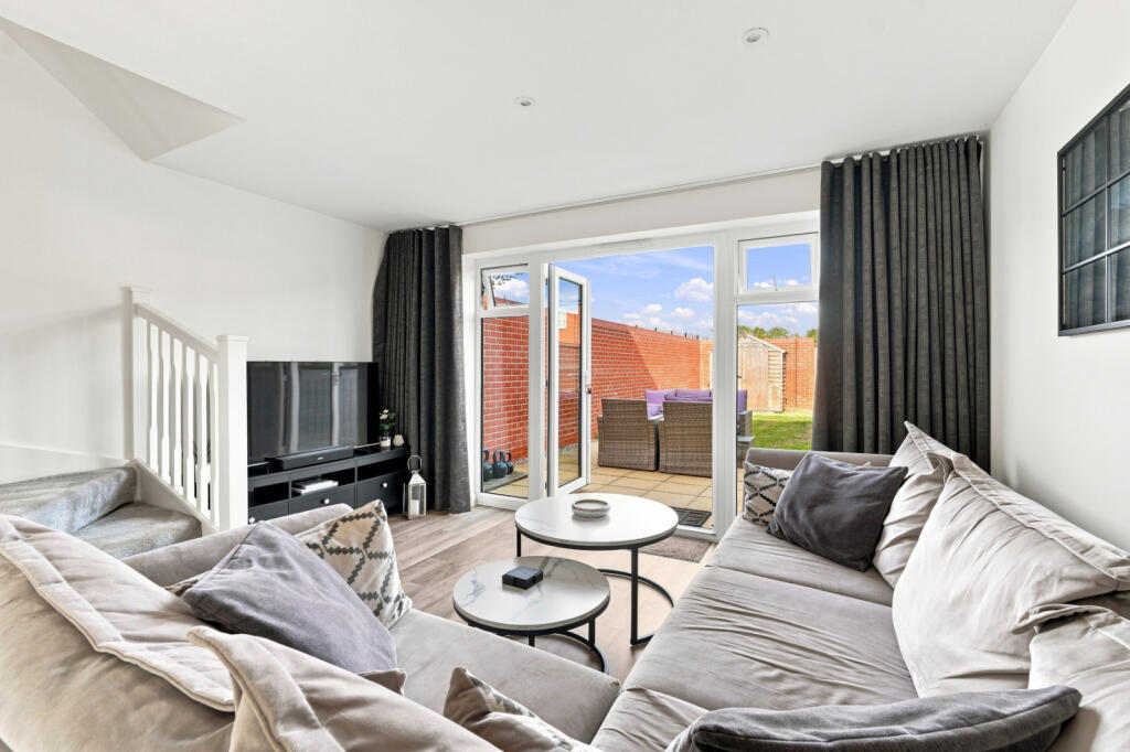 House in East Hertfordshire, Stortford Fields Western Neighbourhood, Bishop's Stortford - View 5