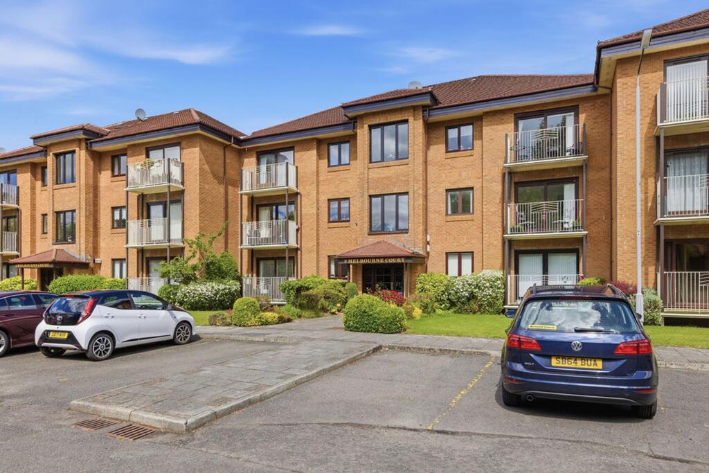 Main image of property: Braidpark Drive, Giffnock, G46