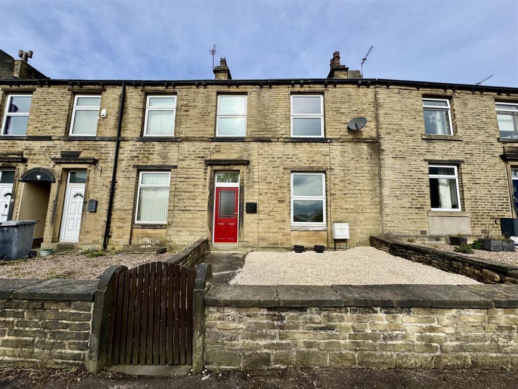 Main image of property: Luck Lane, Marsh, Huddersfield, HD3 4AF