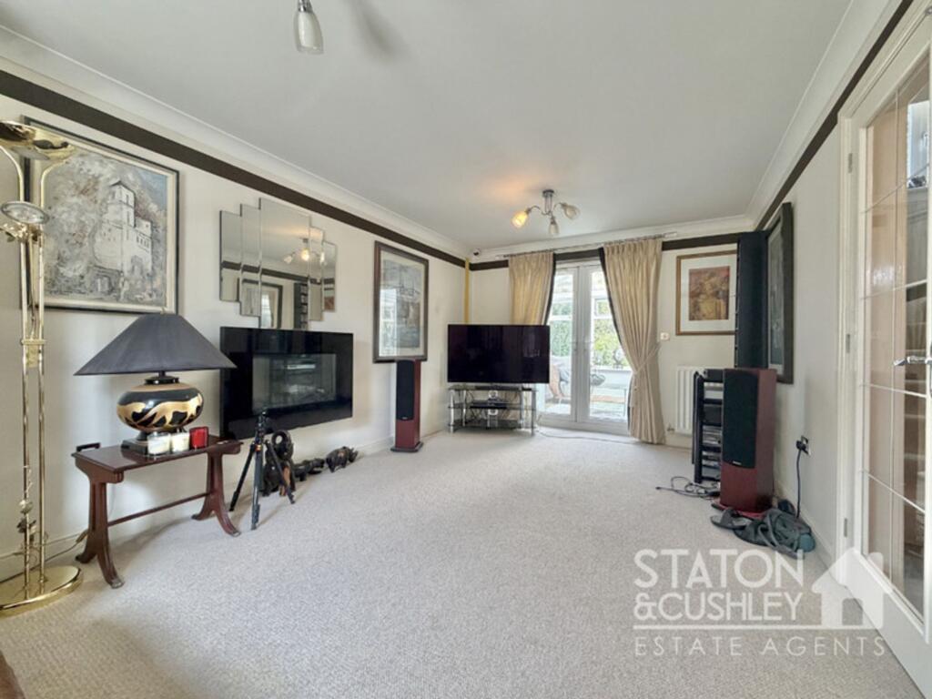 House in Mansfield, Warsop - View 2