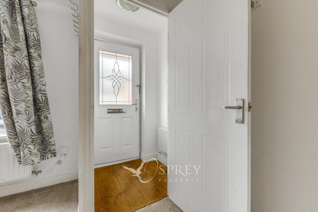 House in Oundle, North Northamptonshire - More