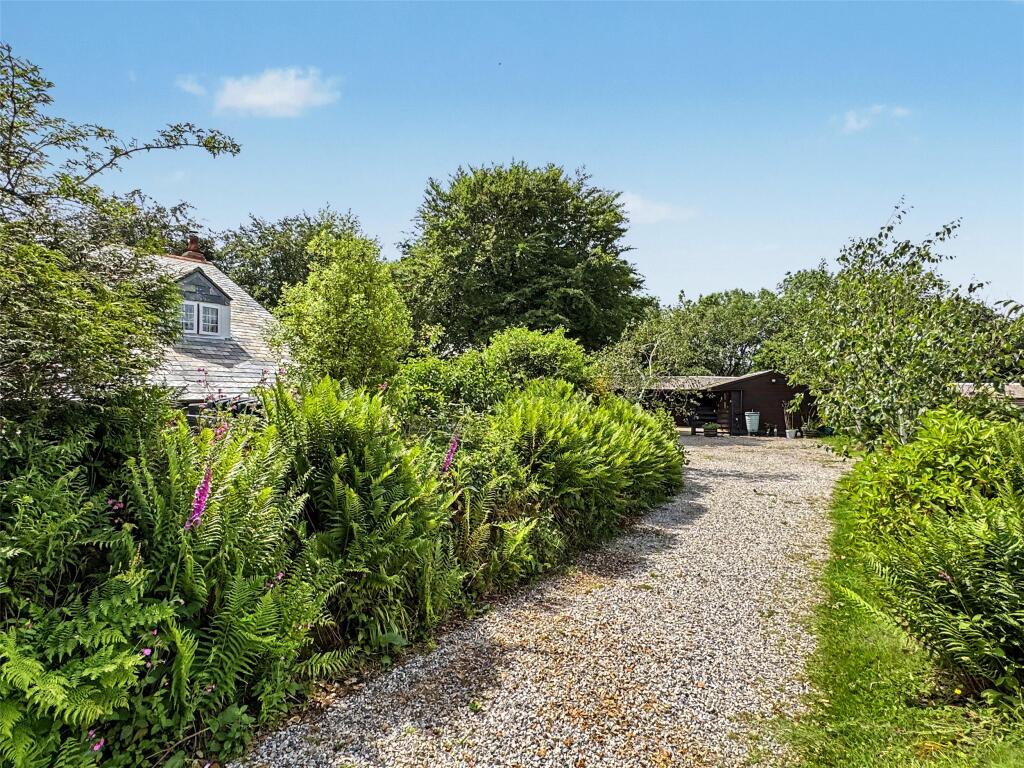 Lanlivery, Bodmin, Cornwall, PL30 photo 4