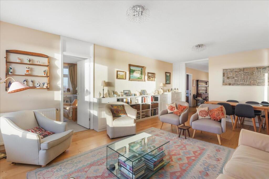 Rosebank, Holyport Road, London, SW6 photo 2