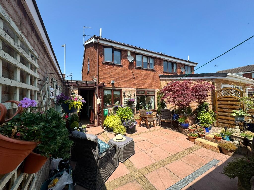 Main image of property: Stroud Avenue, Willenhall
