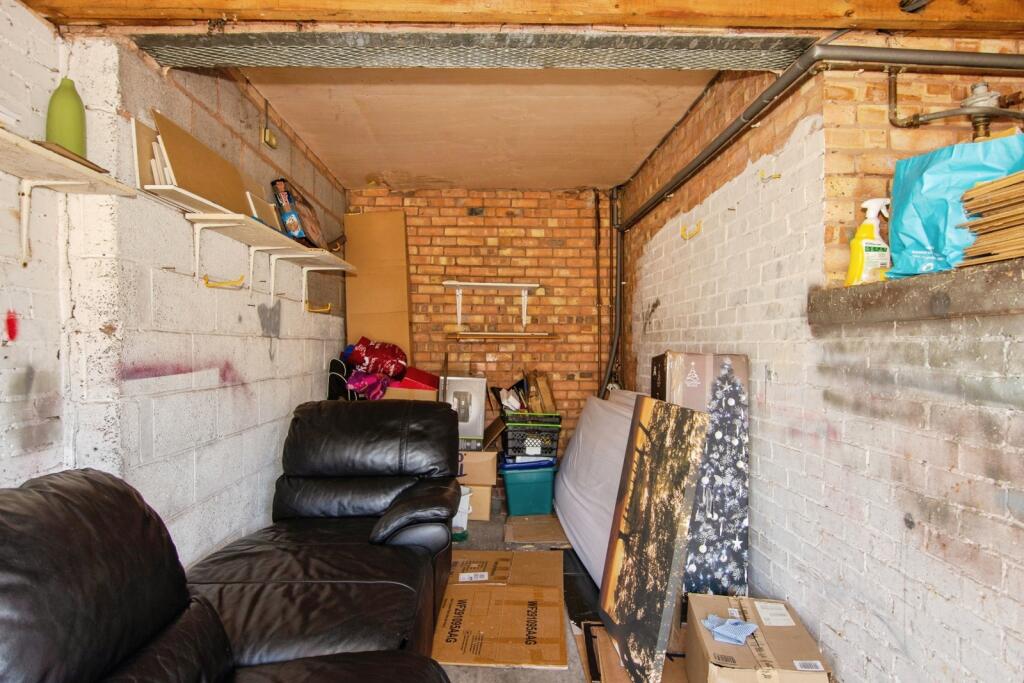 Additional image 20 of Dornie Drive, Birmingham, West Midlands, B38