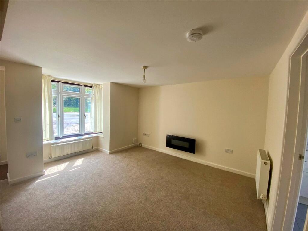 House in Southampton - View 4