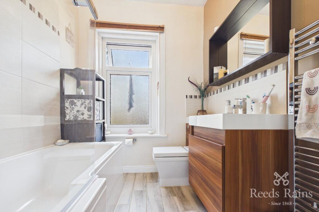 Additional image 17 of Grange Road, Cleckheaton, West Yorkshire, BD19