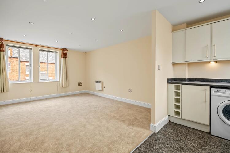 Apartment in Cherwell, Banbury - View 3