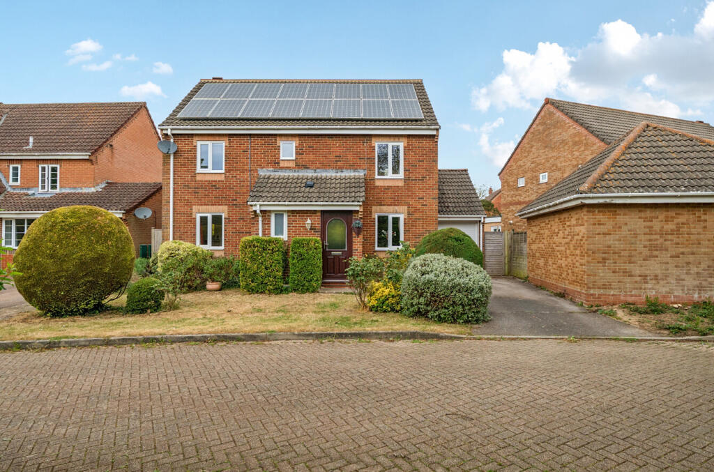 Main image of property: Toddington Park, Wick, Littlehampton, West Sussex, BN17