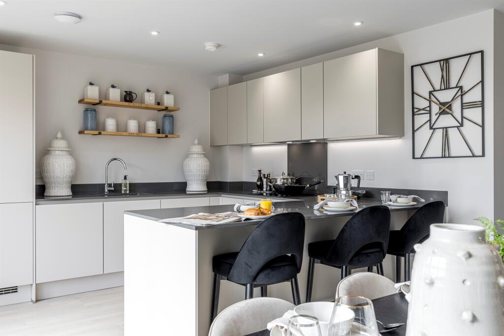 House in Manningtree, Mistley - View 2
