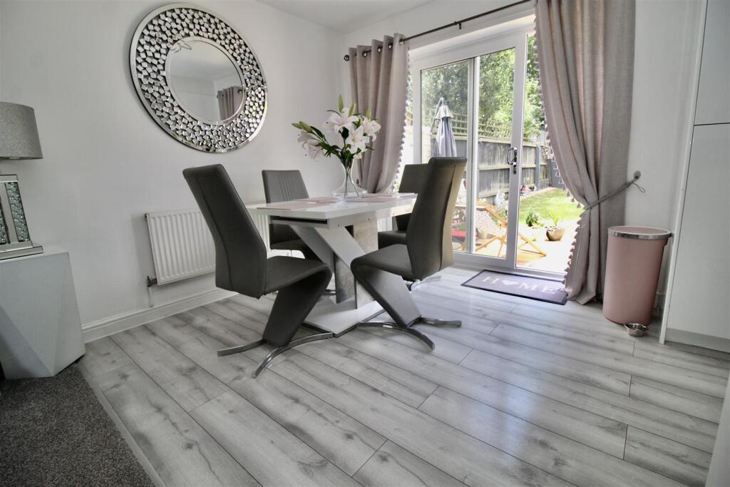 Glascote Grove, Shard End, Birmingham photo 3
