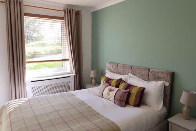 BEDROOM 5: