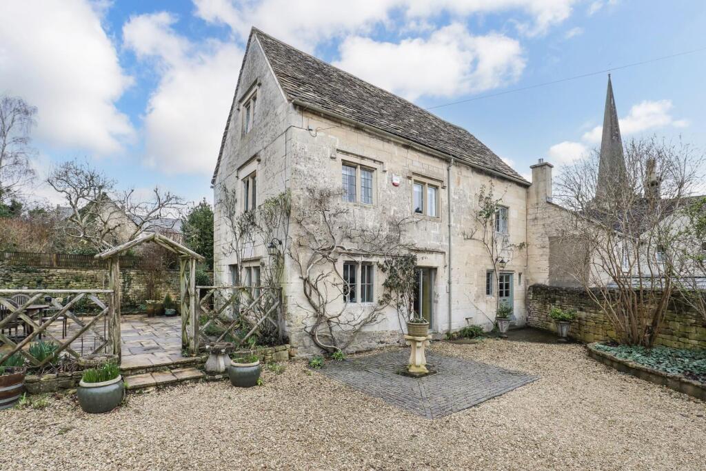 Main image of property: Edge Road, Painswick