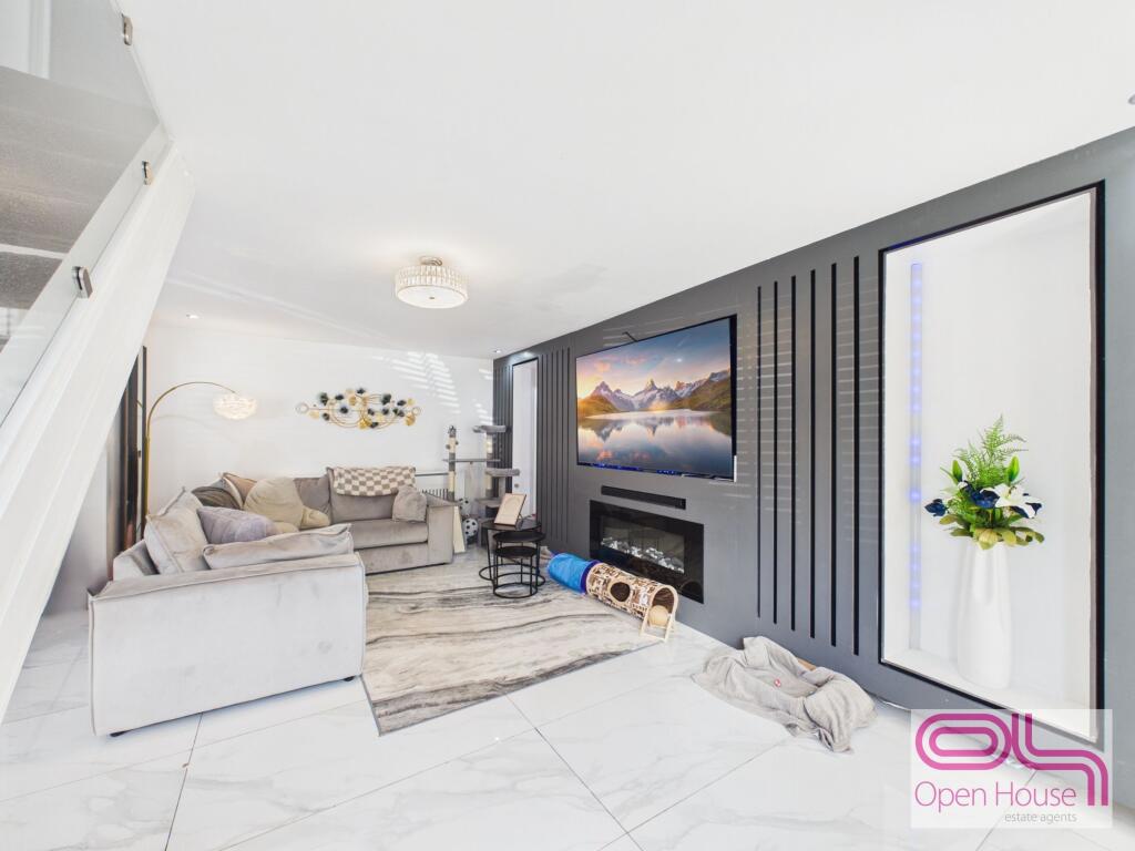 Main image of property: Briar Hill Close, Blackburn