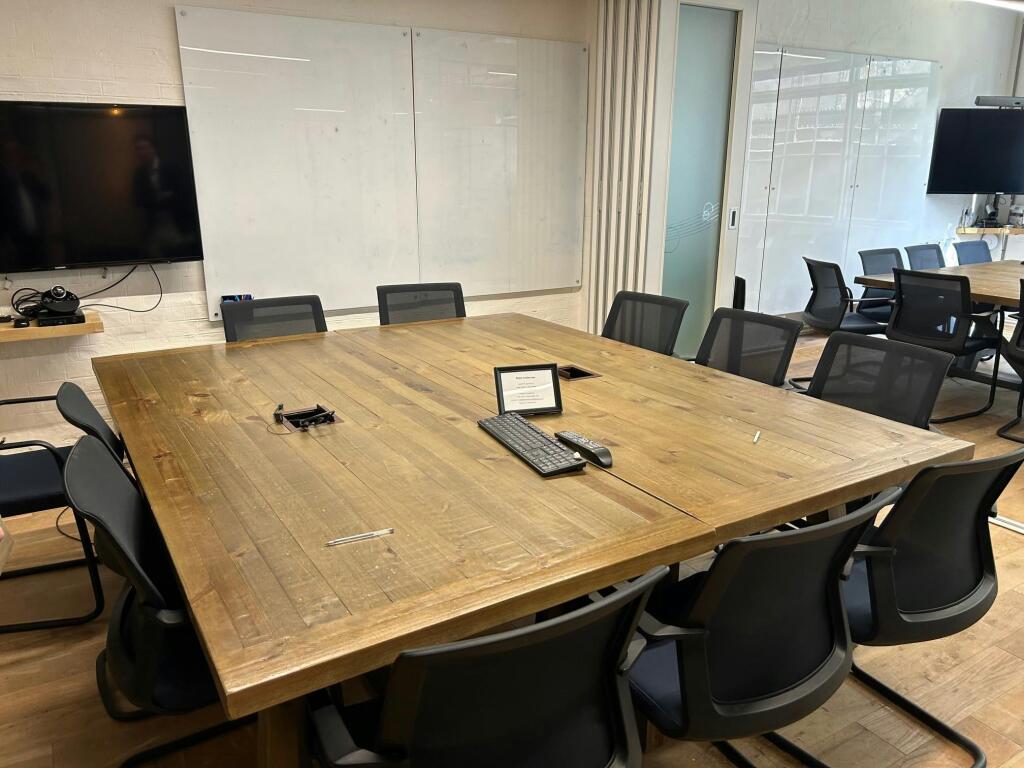 Meeting room 1.jpg