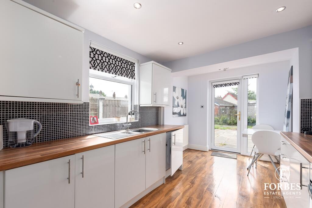 Gregson Lane, Hoghton, PR5 photo 5