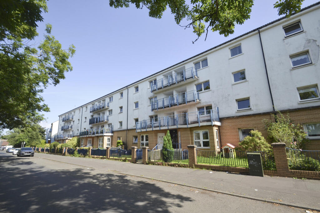 Main image of property: Flat 2/1, 405 Carmunnock Road, Castlemilk, Glasgow, G45 9RE