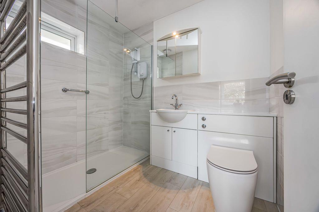 House in Havant, Emsworth - More