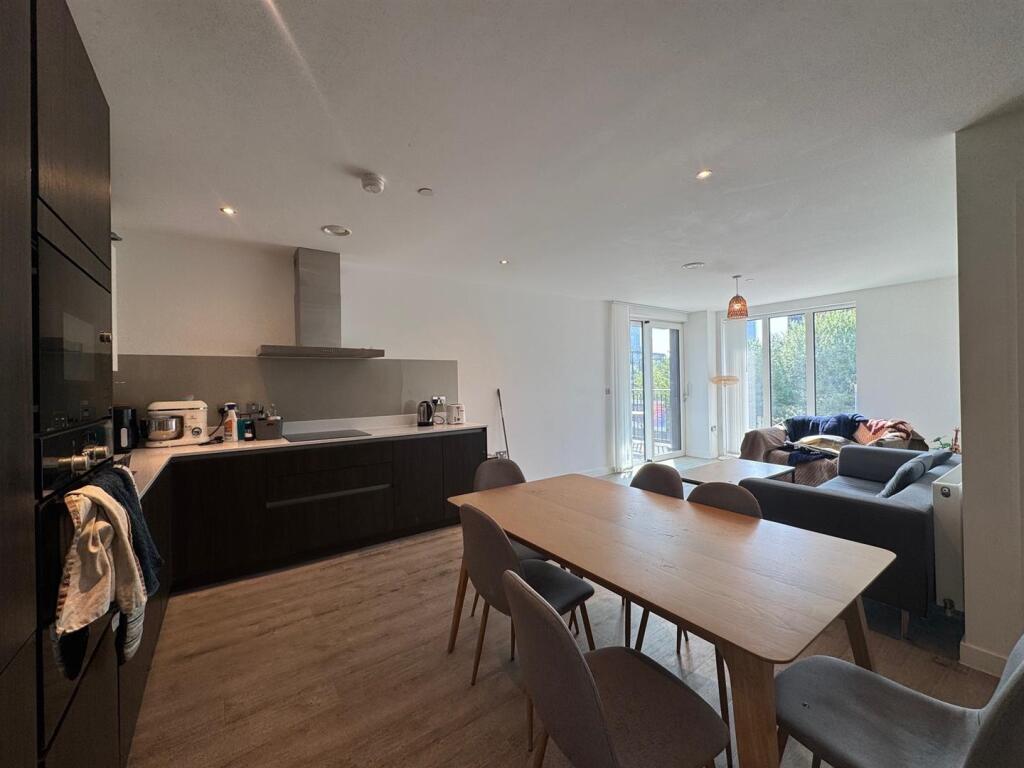 3 bedroom apartment for rent