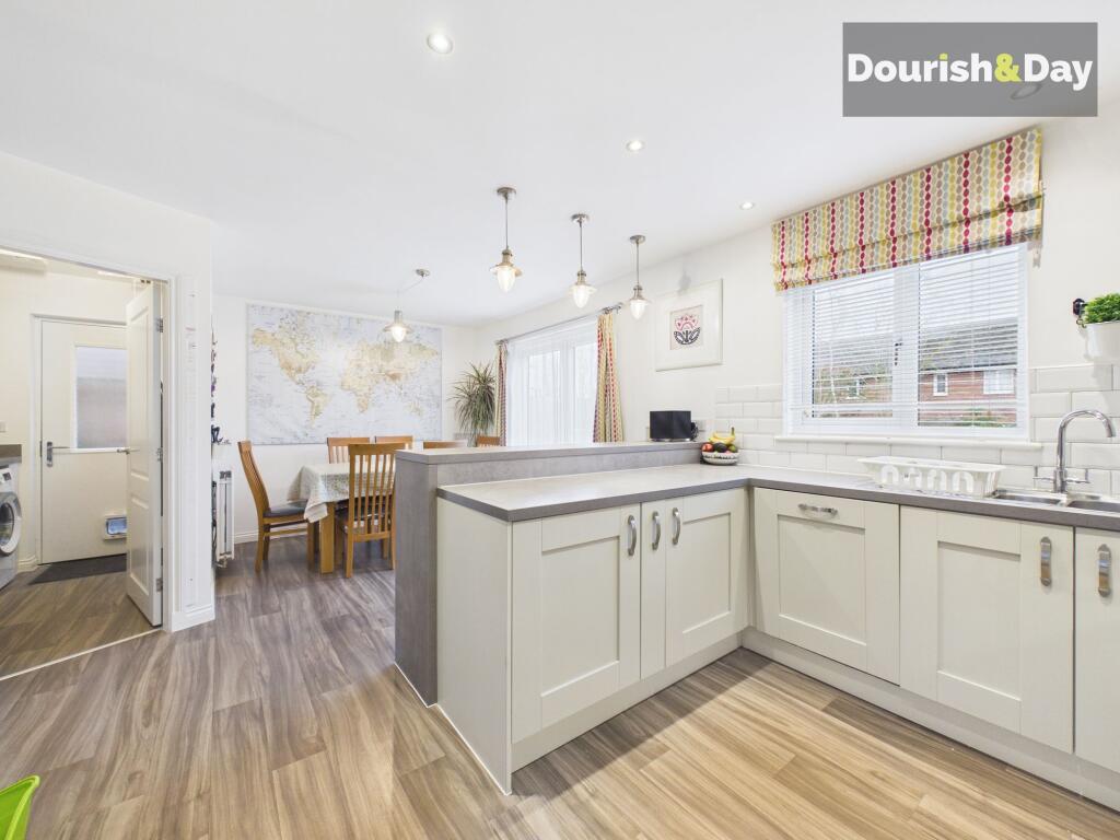 Hughes Lane, Malpas, SY14 - View 6