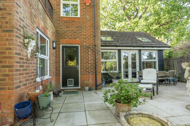 Attwood Drive, Arborfield, Reading - View 3