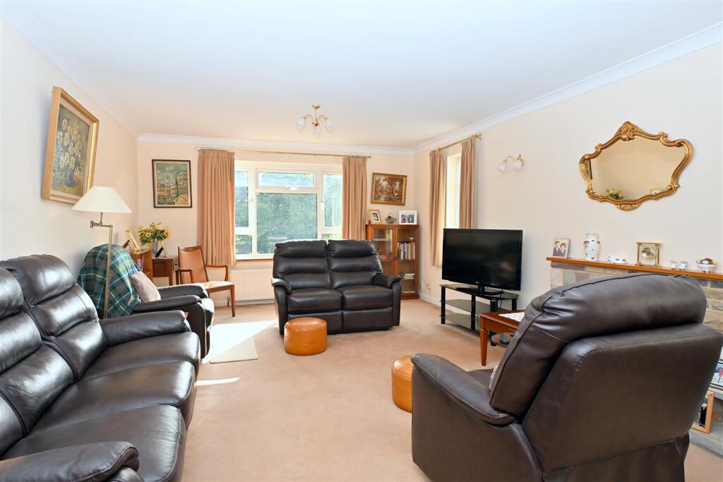 House in Eastbourne, East Sussex - View 4