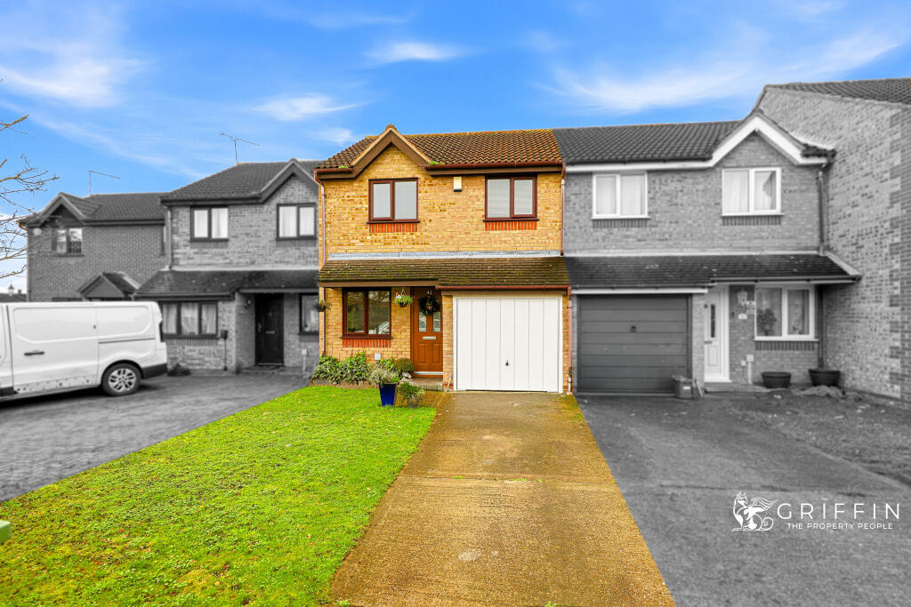 Main image of property: Elmdon Road, South Ockendon, RM15