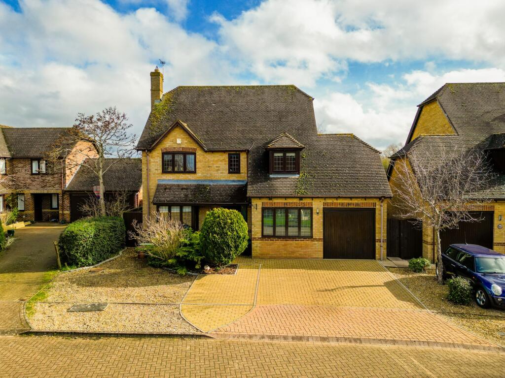 Main image of property: Mallard Close, Aylesbury, HP19