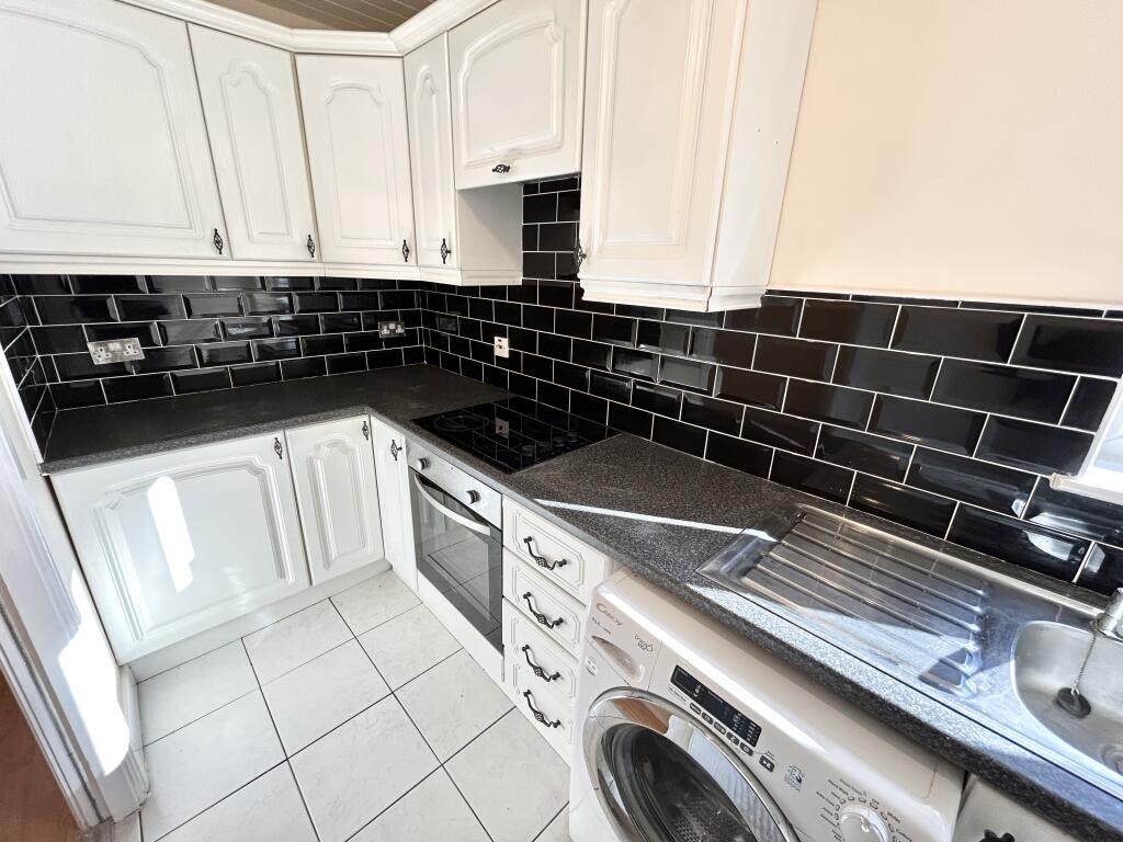 Main image of property: Hodge Road, Worsley, M28