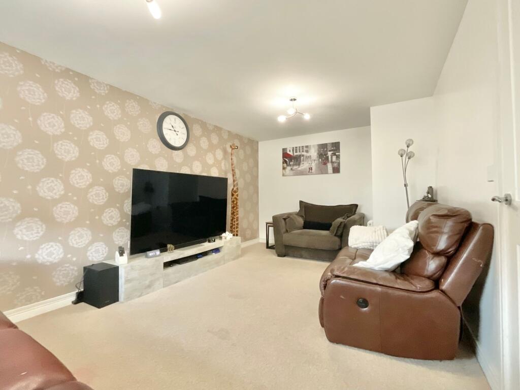 Thorneycroft Way, Crewe, CW1 photo 2
