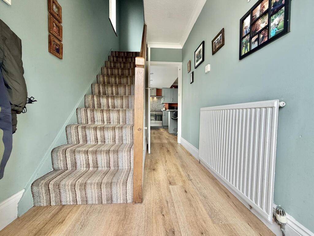 House in Truro - View 3