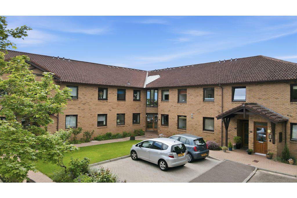Main image of property: 82/5 Craiglockhart Terrace, Edinburgh, EH14 1BA