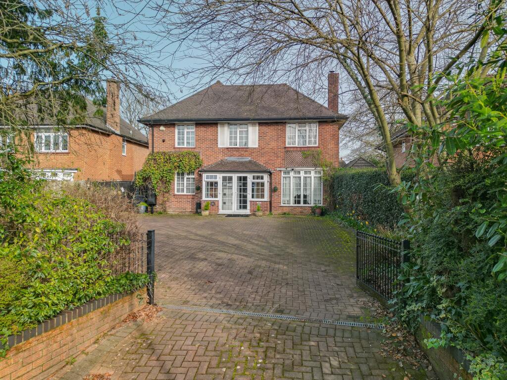 Main image of property: Chalk Hill, West End, SO18